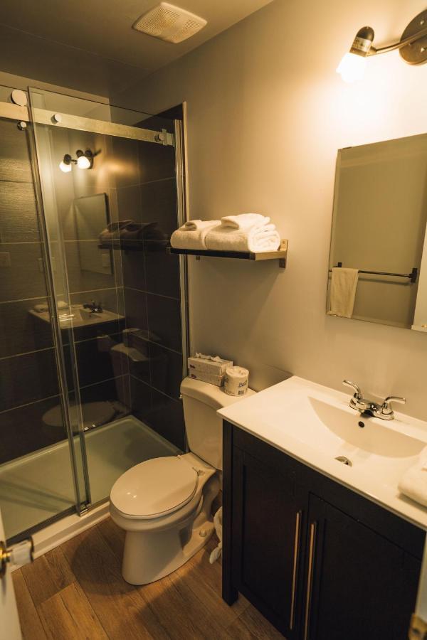 Auberge sur Mer Notre-Dame-du-Portage Extérieur photo