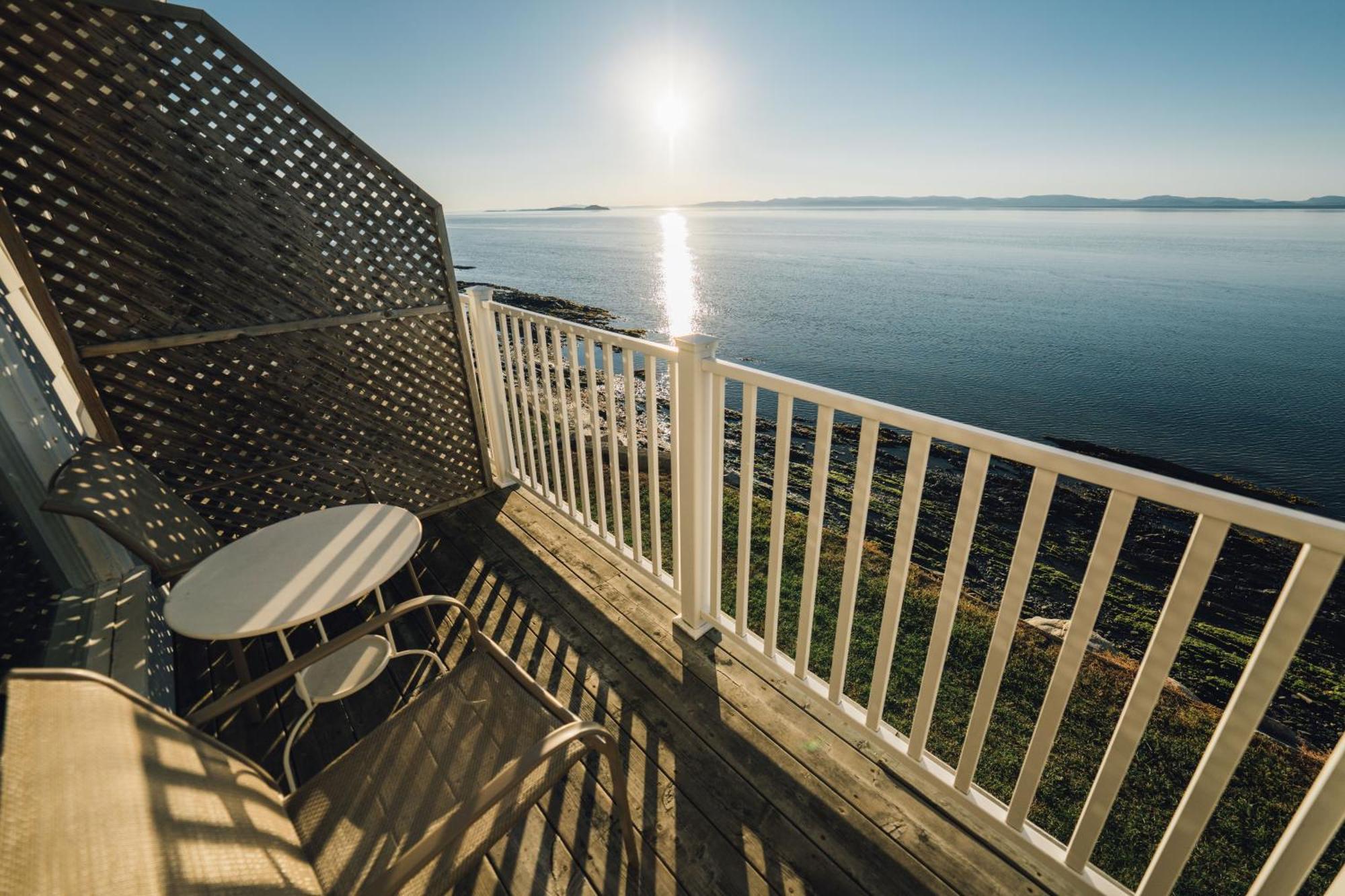 Auberge sur Mer Notre-Dame-du-Portage Extérieur photo