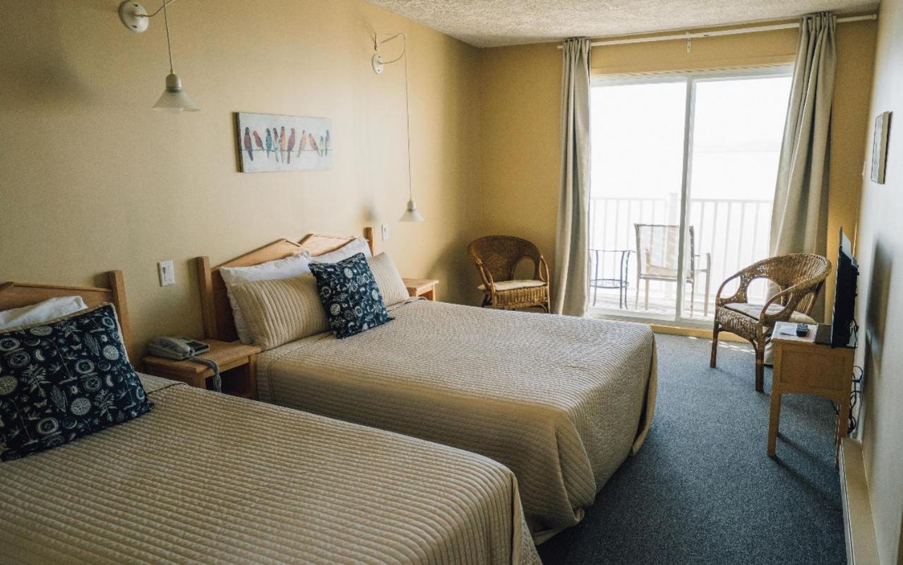 Auberge sur Mer Notre-Dame-du-Portage Extérieur photo