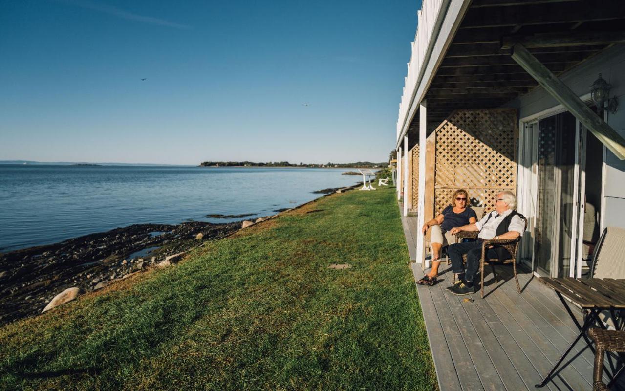Auberge sur Mer Notre-Dame-du-Portage Extérieur photo